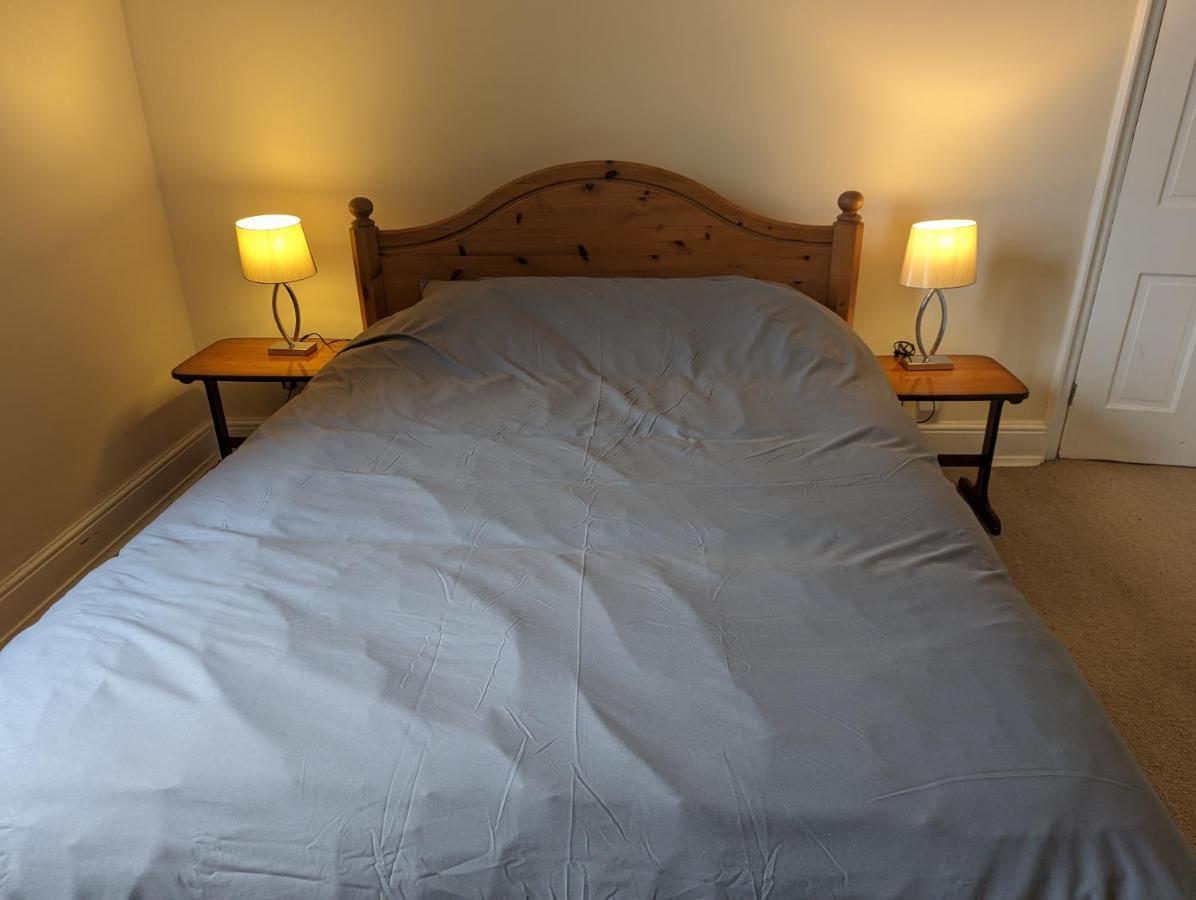 5 Bed Terraced Family + Parking Feriehus Bristol