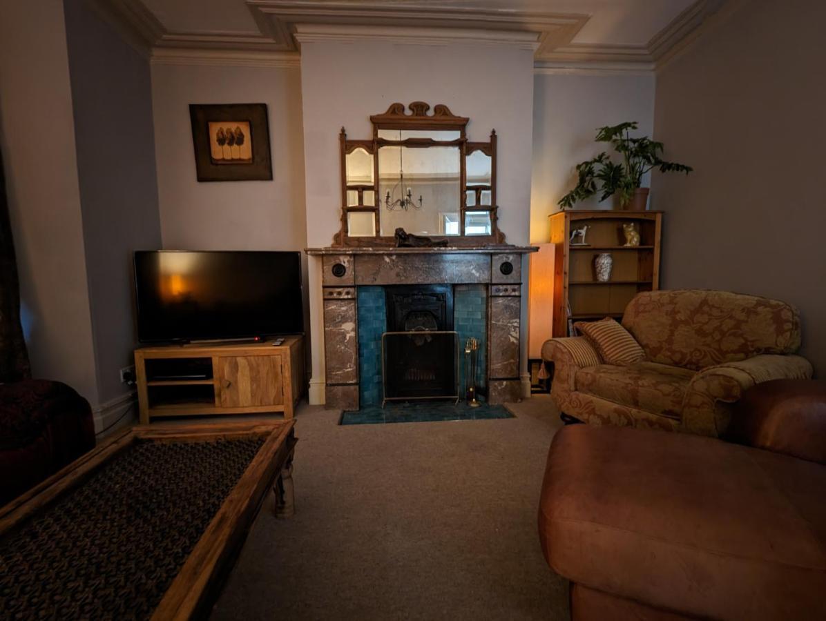 Feriehus 5 Bed Terraced Family + Parking